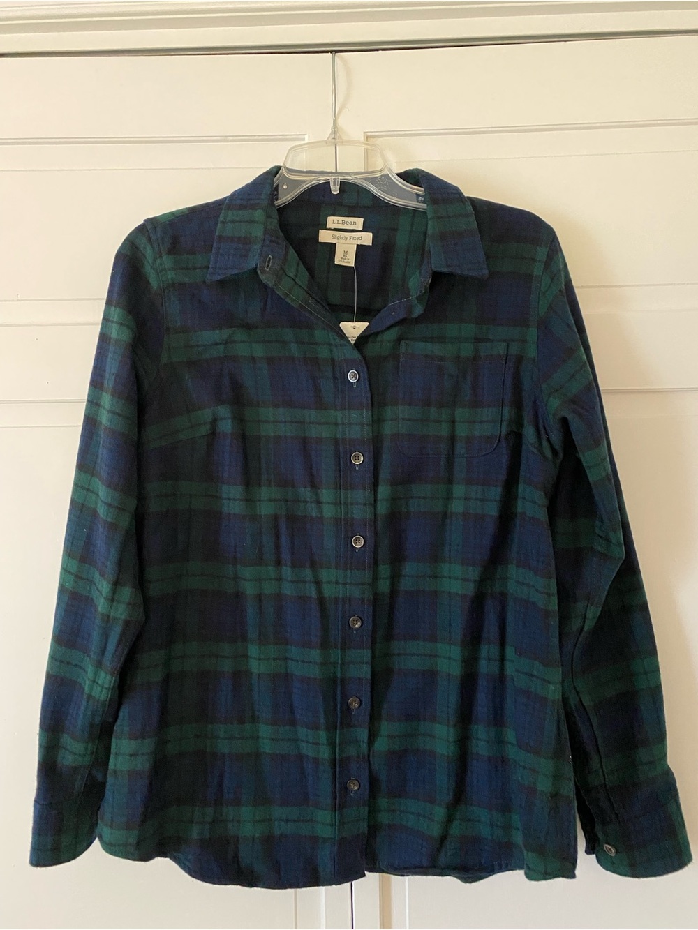L.L. Bean Navy and Green Plaid Cotton Button-Down Shirt Size M